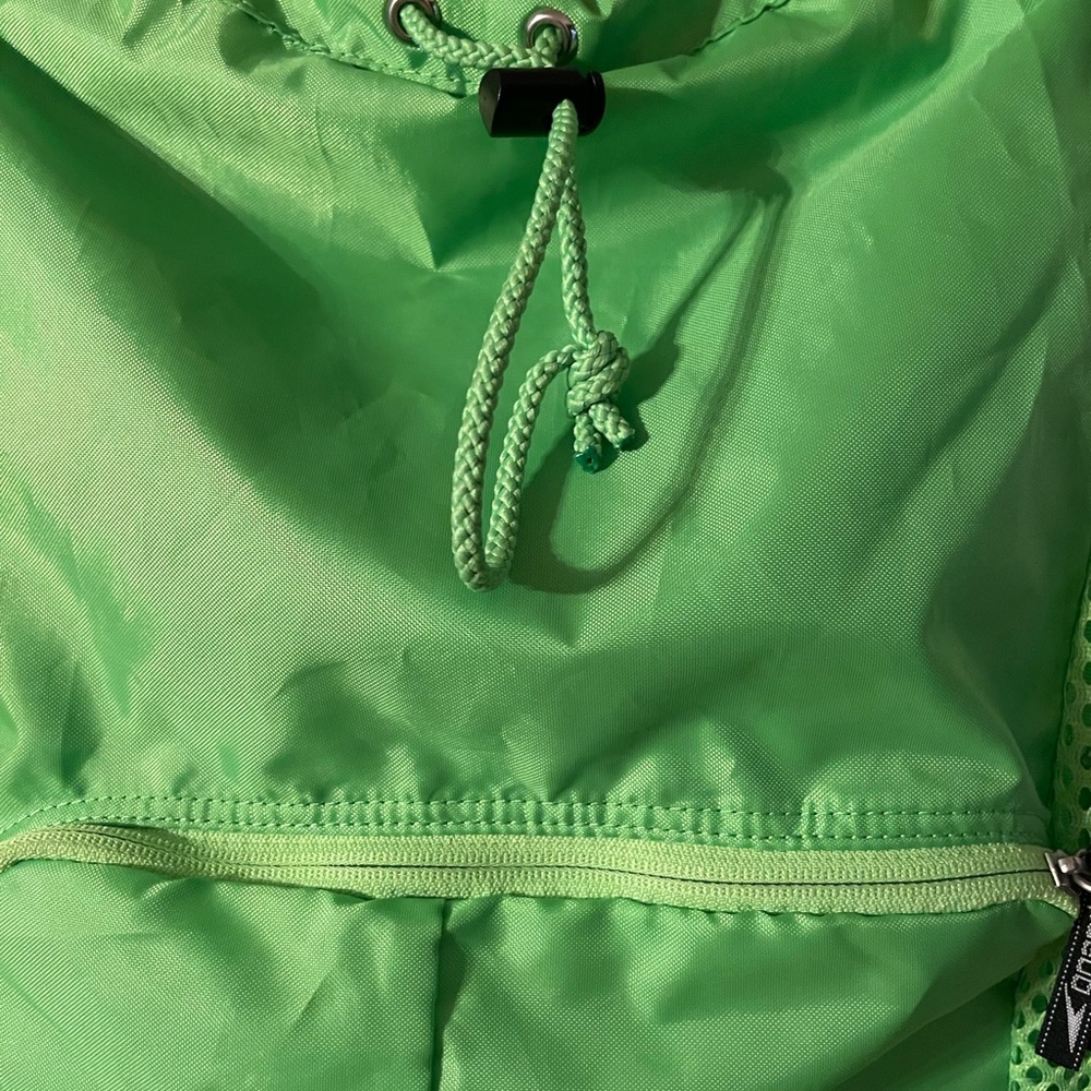 Speedo Green Mesh Drawstring Backpack - Picture 4 of 5